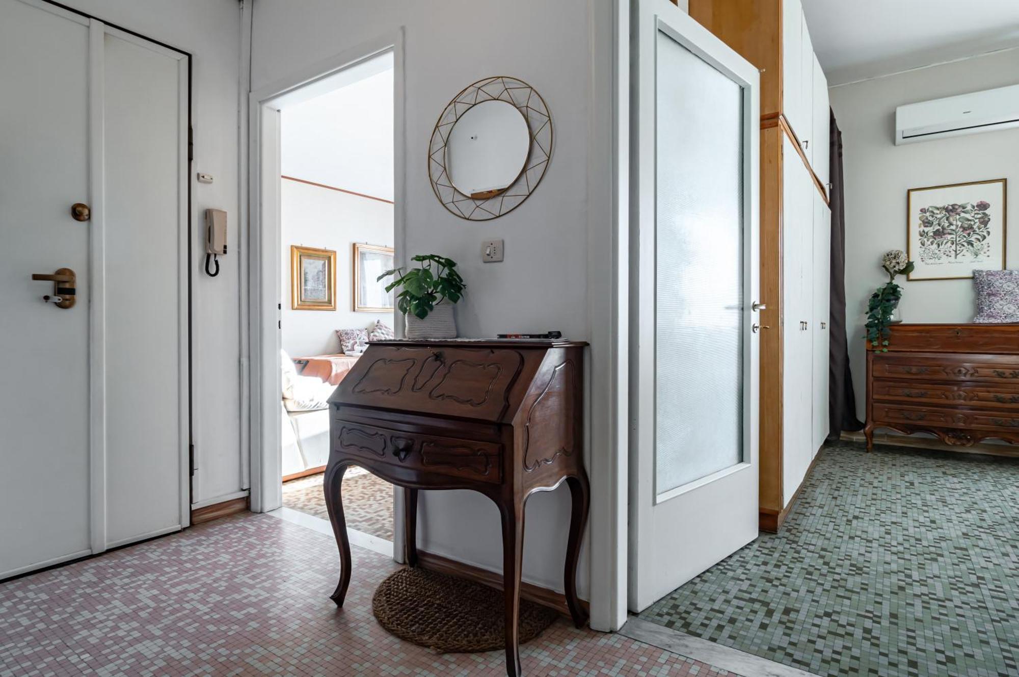 The Sailor's Terrace - Cozy Apt! *